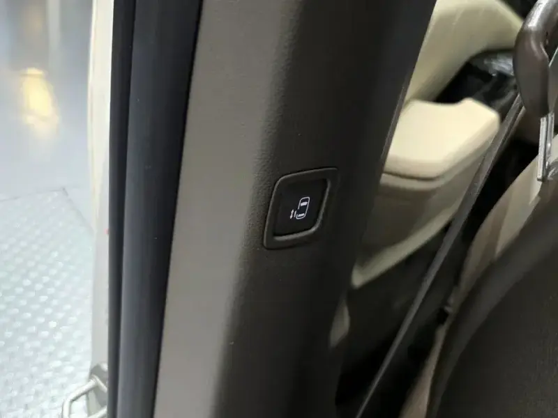 2021 Kia Carnival с пробегом 70 285 км