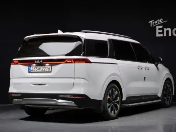 2022 Kia Carnival с пробегом 57 496 км