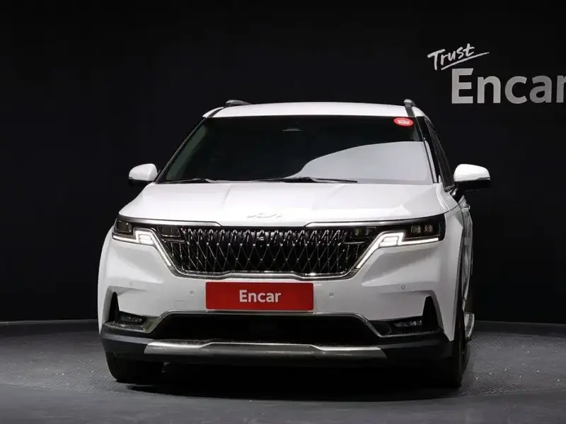 2022 Kia Carnival с пробегом 57 496 км