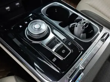 2022 Kia Carnival с пробегом 57 496 км