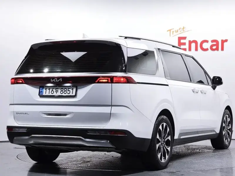 2021 Kia Carnival с пробегом 53 188 км