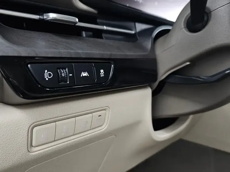 2022 Kia Carnival с пробегом 57 496 км