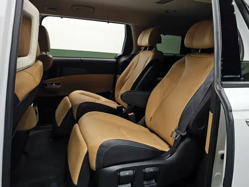 2021 Kia Carnival с пробегом 53 188 км