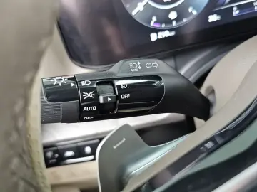 2022 Kia Carnival с пробегом 57 496 км