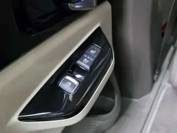 2023 Kia Carnival с пробегом 39 936 км
