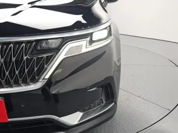 2021 Kia Carnival с пробегом 152 922 км