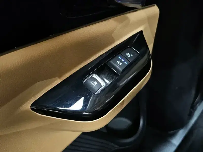 2021 Kia Carnival с пробегом 152 922 км