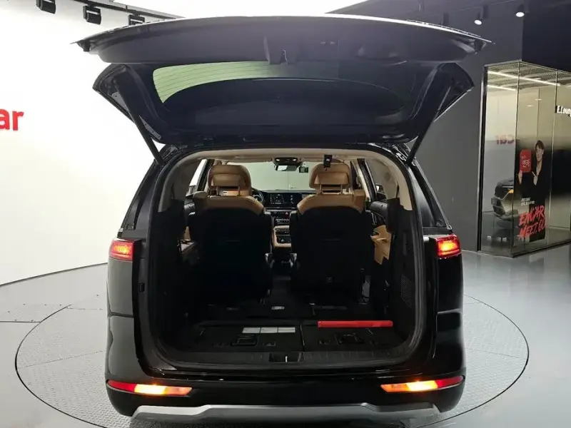 2021 Kia Carnival с пробегом 152 922 км