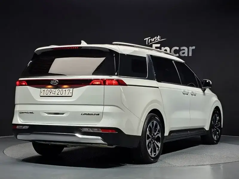 2021 Kia Carnival с пробегом 86 830 км