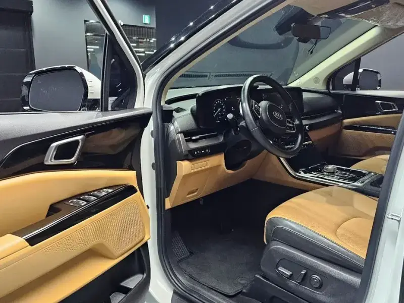 2021 Kia Carnival с пробегом 86 830 км