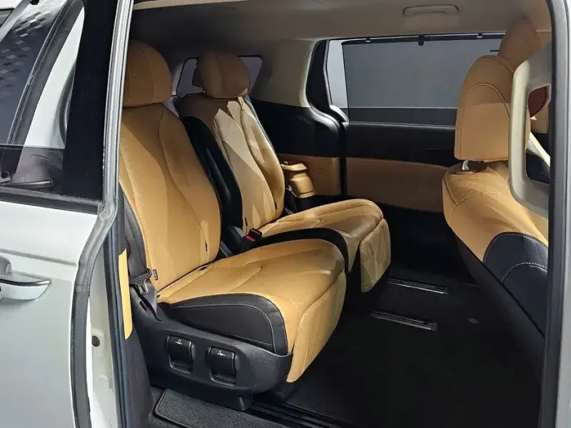 2021 Kia Carnival с пробегом 86 830 км
