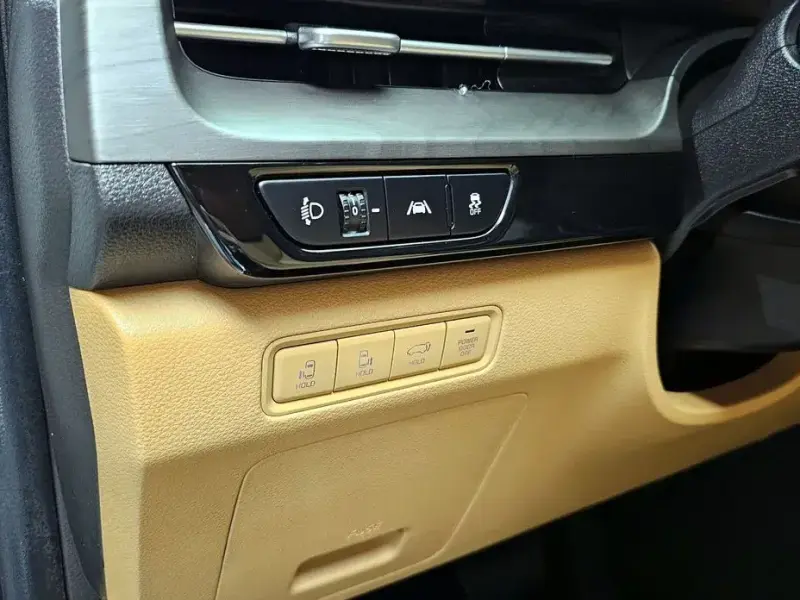 2021 Kia Carnival с пробегом 86 830 км