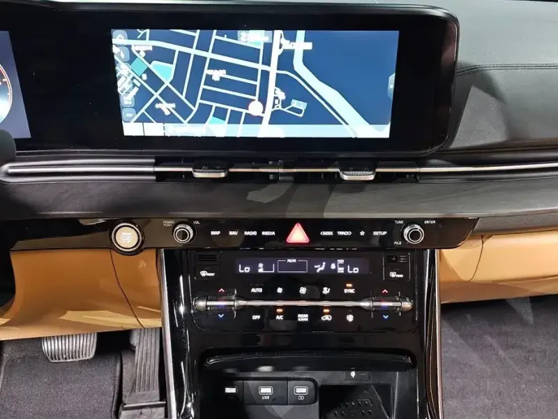 2021 Kia Carnival с пробегом 69 436 км