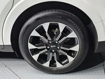 2021 Kia Carnival с пробегом 86 830 км