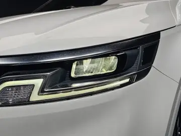 2021 Kia Carnival с пробегом 86 830 км