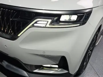 2021 Kia Carnival с пробегом 69 436 км