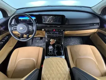2021 Kia Carnival с пробегом 55 852 км