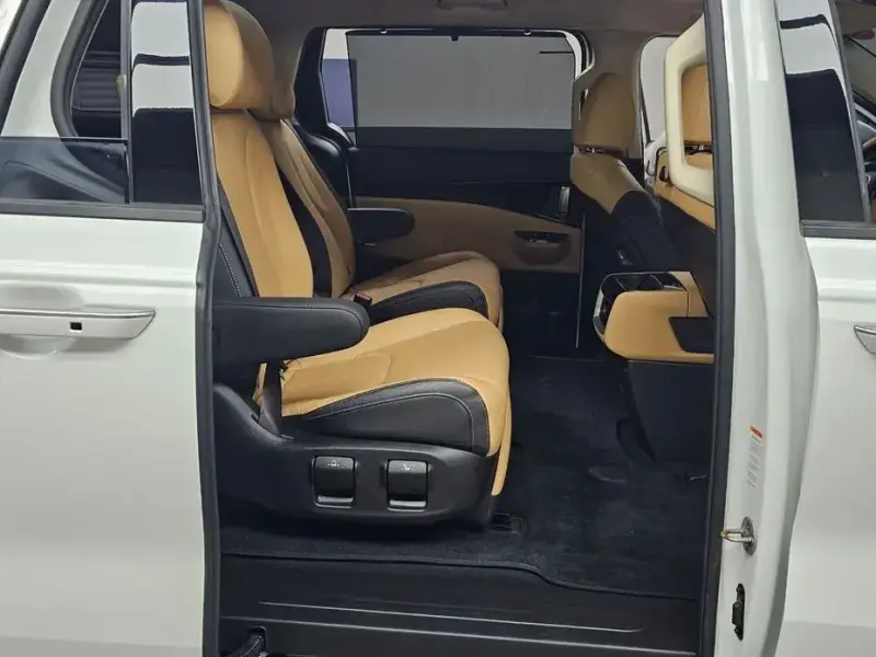 2021 Kia Carnival с пробегом 67 843 км