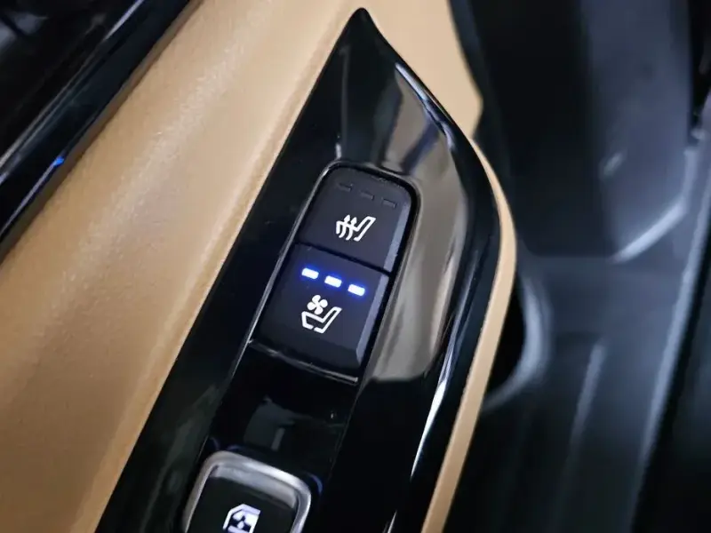 2021 Kia Carnival с пробегом 67 843 км