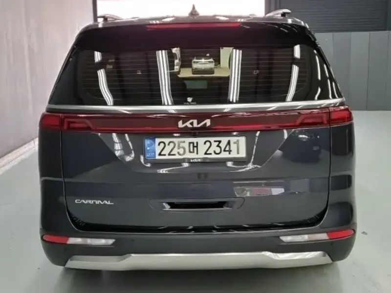 2022 Kia Carnival с пробегом 59 000 км