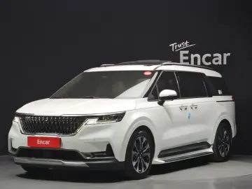 2022 Kia Carnival с пробегом 77 238 км