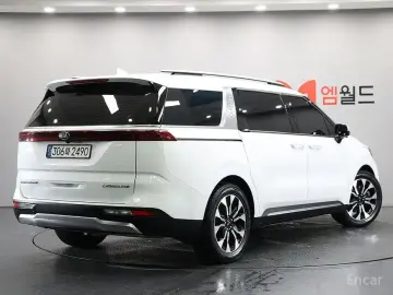 2021 Kia Carnival с пробегом 48 000 км