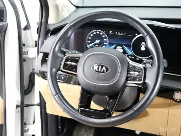 2021 Kia Carnival с пробегом 48 000 км