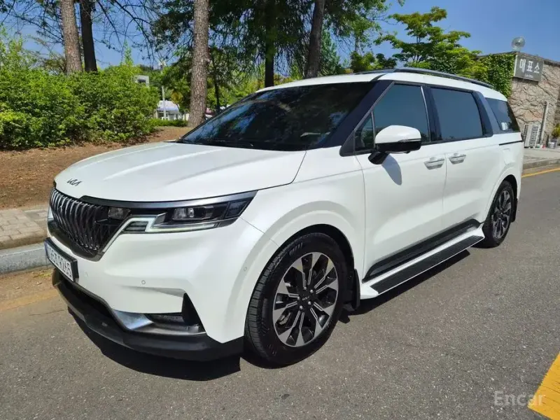 2022 Kia Carnival с пробегом 51 000 км