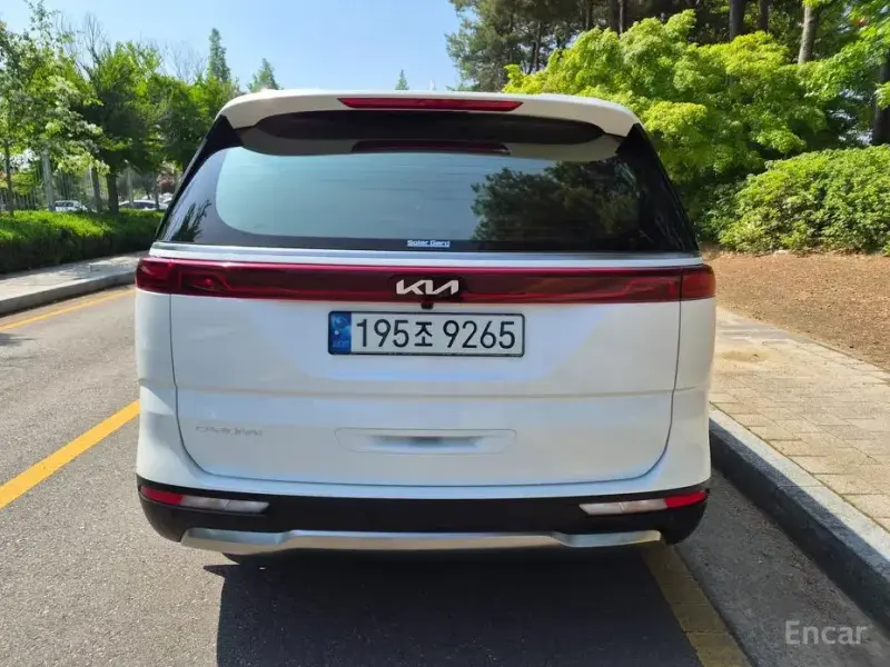 2022 Kia Carnival с пробегом 51 000 км