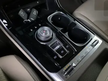 2022 Kia Carnival с пробегом 48 317 км