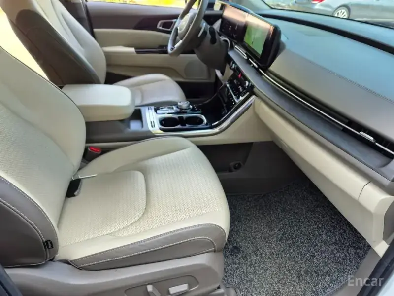 2022 Kia Carnival с пробегом 51 000 км
