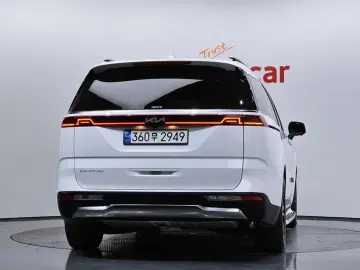 2021 Kia Carnival с пробегом 44 775 км