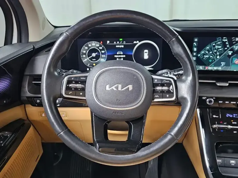 2022 Kia Carnival с пробегом 102 610 км
