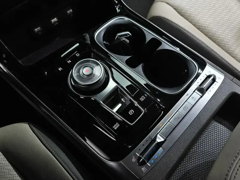 2021 Kia Carnival с пробегом 44 775 км