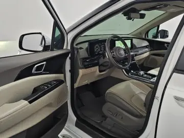 2021 Kia Carnival с пробегом 44 775 км
