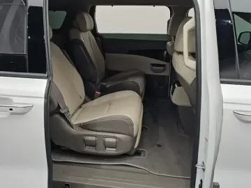2021 Kia Carnival с пробегом 44 775 км