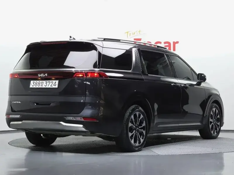 2023 Kia Carnival с пробегом 59 153 км