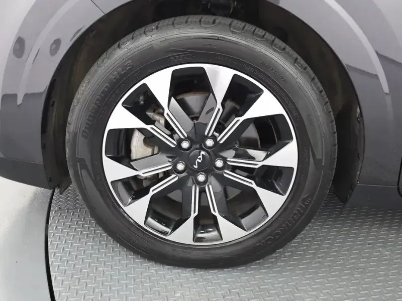 2023 Kia Carnival с пробегом 59 153 км
