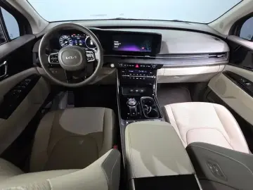 2023 Kia Carnival с пробегом 59 153 км
