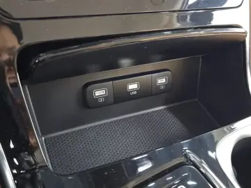 2021 Kia Carnival с пробегом 54 476 км