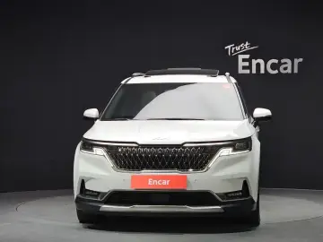 2023 Kia Carnival с пробегом 39 143 км