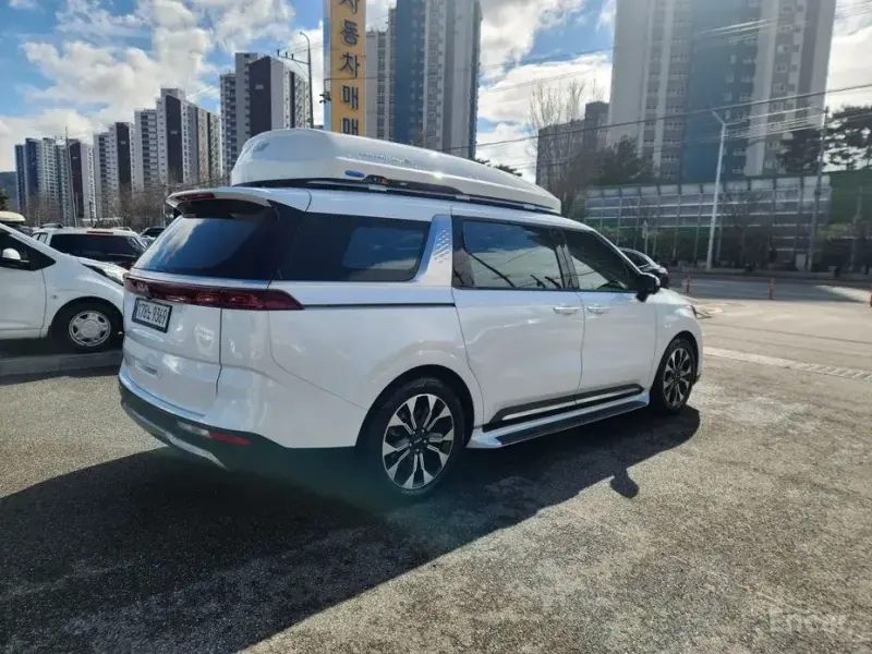 2022 Kia Carnival с пробегом 59 145 км