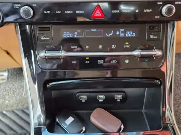 2021 Kia Carnival с пробегом 42 583 км