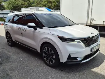 2021 Kia Carnival с пробегом 42 583 км