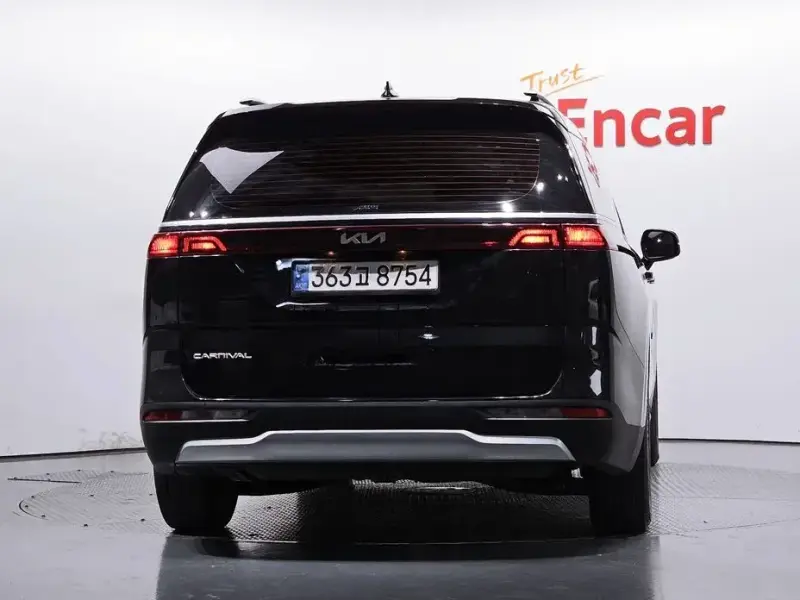 2021 Kia Carnival с пробегом 37 192 км