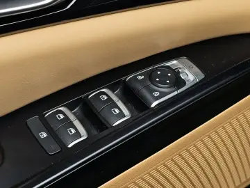 2021 Kia Carnival с пробегом 37 192 км