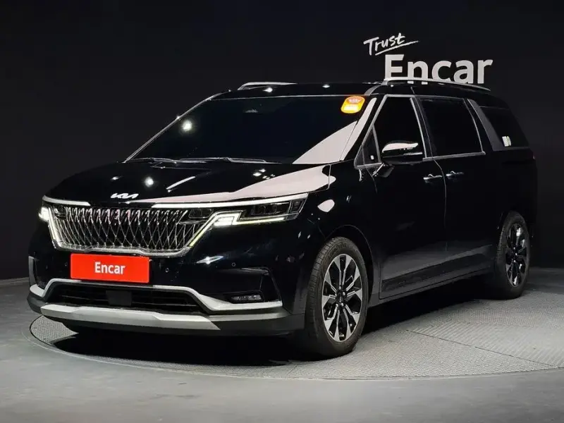 2022 Kia Carnival с пробегом 69 651 км