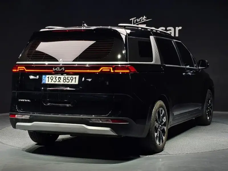 2022 Kia Carnival с пробегом 69 651 км