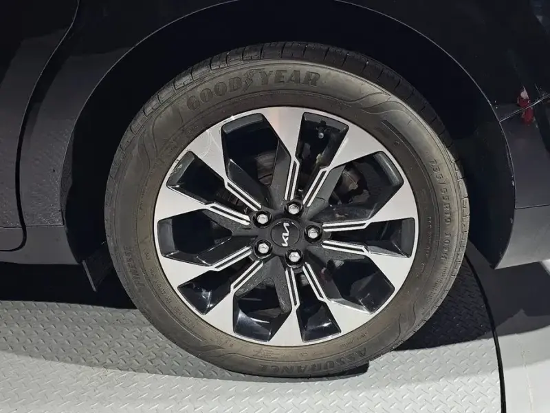 2022 Kia Carnival с пробегом 69 651 км