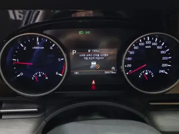 2021 Kia Carnival с пробегом 58 379 км
